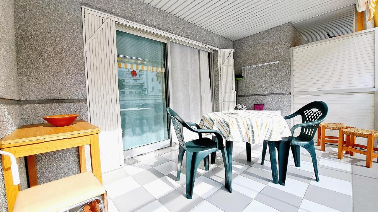 Apartamentos Montblanc Familidays 013 Salou Exterior foto